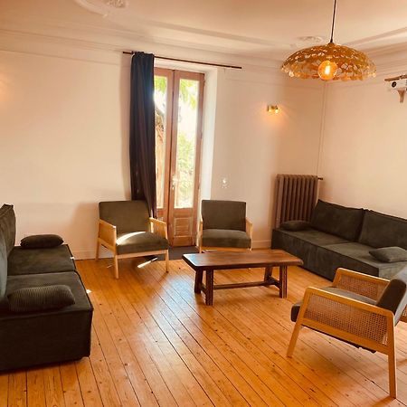 Maison De Famille Et D'Ami-E-S Valady Kültér fotó